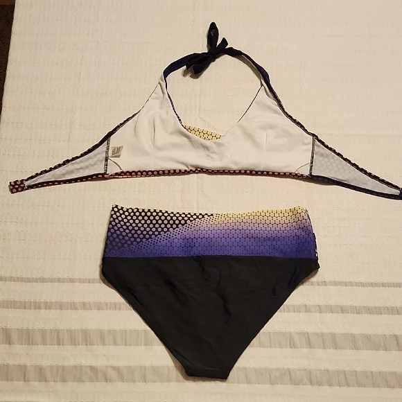Multicolor Halter Bikini Set - Picture 2 of 2